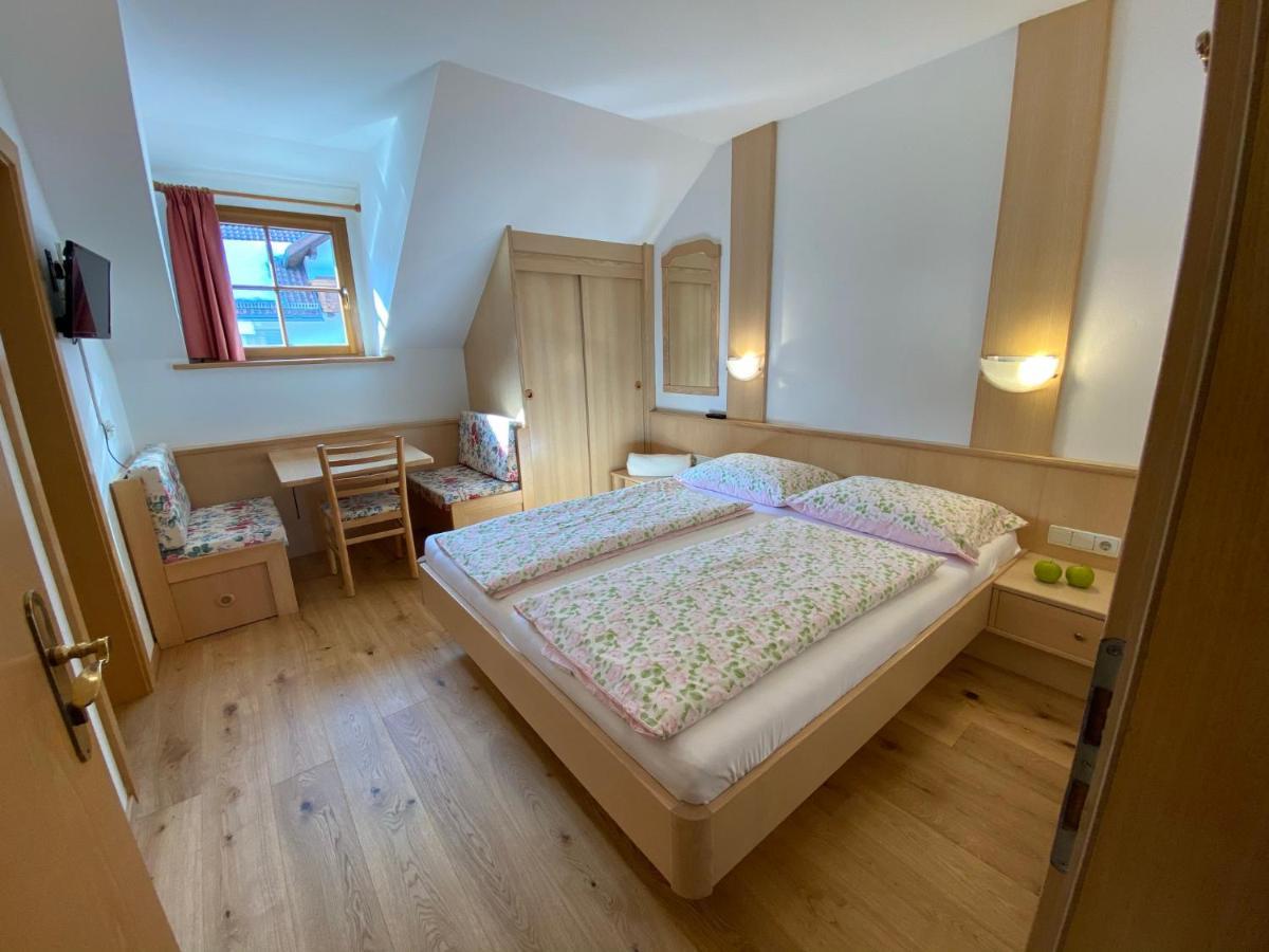 Lindnerhof Urlaub Am Bauernhof Hotell San Lorenzo di Sebato Eksteriør bilde
